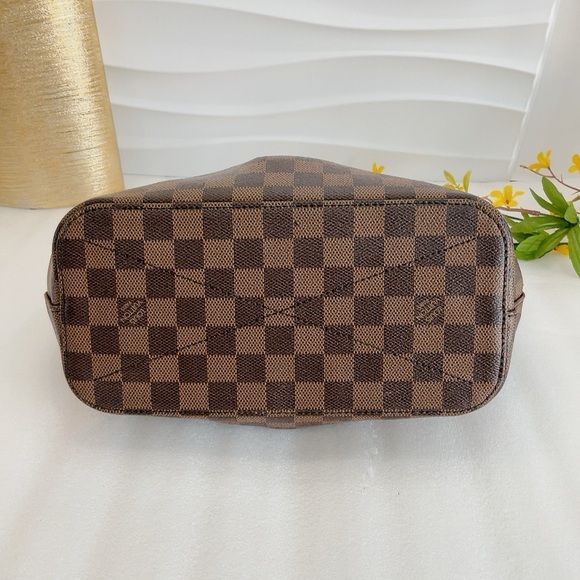 ❤️Beautiful authentic Louis Vuitton Siena Pm crossed body/shoulderbag - Picture 6 of 13